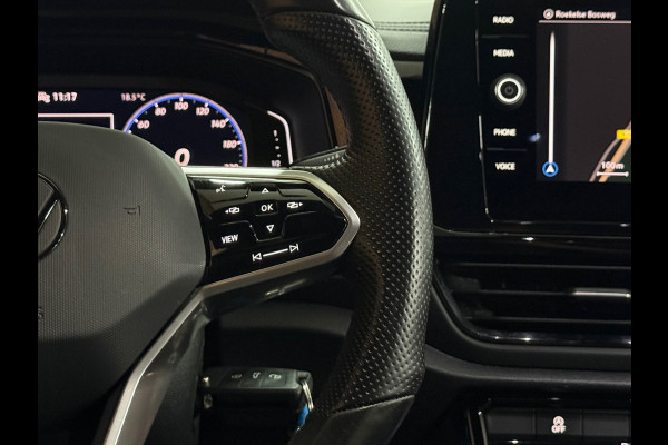 Volkswagen T-Roc 1.5 TSI R-Line Business | IQ.Light Matrix LED | ACC | Digital Cockpit Pro | Camera | Park Assist | Black Style