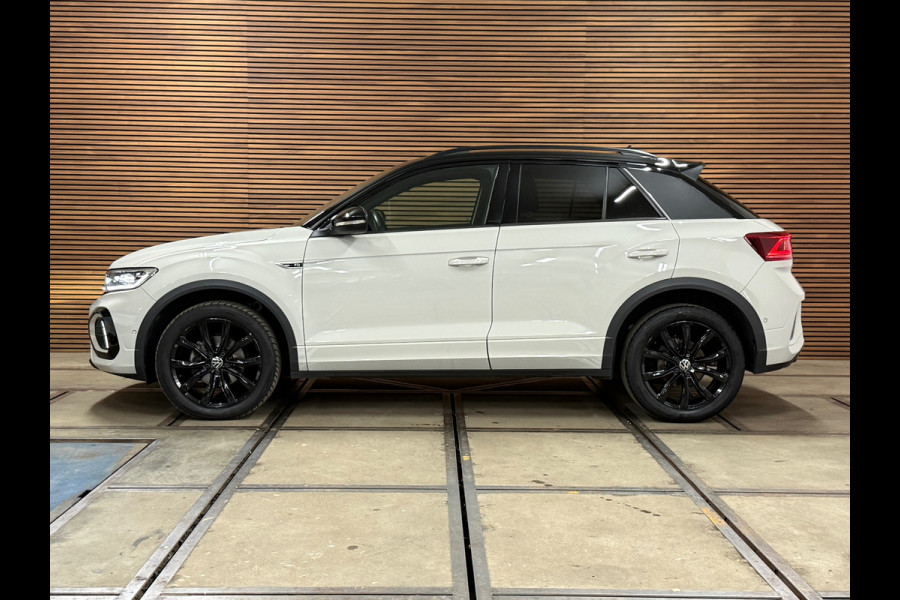 Volkswagen T-Roc 1.5 TSI R-Line Business | IQ.Light Matrix LED | ACC | Digital Cockpit Pro | Camera | Park Assist | Black Style