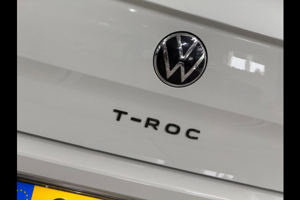 Volkswagen T-Roc 1.5 TSI R-Line Business | IQ.Light Matrix LED | ACC | Digital Cockpit Pro | Camera | Park Assist | Black Style