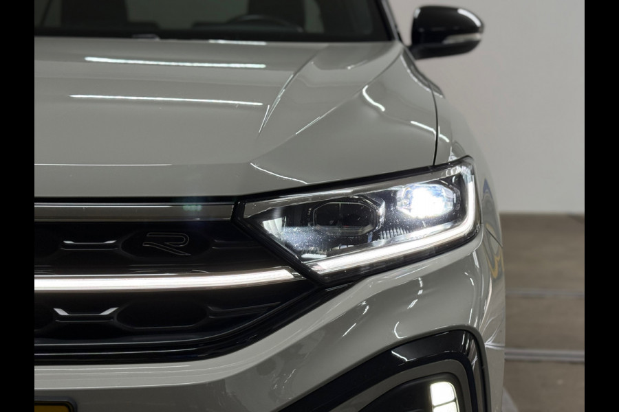 Volkswagen T-Roc 1.5 TSI R-Line Business | IQ.Light Matrix LED | ACC | Digital Cockpit Pro | Camera | Park Assist | Black Style