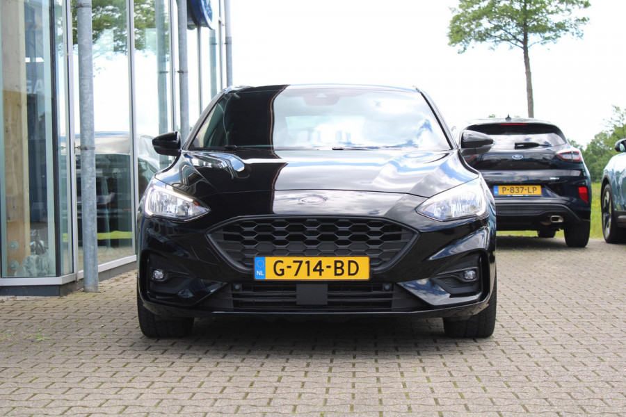 Ford Focus 1.5 EcoBoost ST Line Business 182 PK | Stoelverwarming | Panorama Dak | Bang & Olufsen Audio | 19'' Lichtmetalen Velgen | Cruise Control |