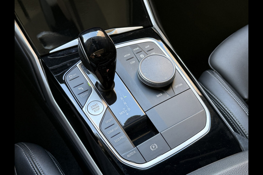 BMW 4 Serie Gran Coupé 420i 184PK | Model 2022 | Schuifdak | LED | Apple Carplay | Camera