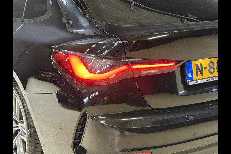 BMW 4 Serie Gran Coupé 420i 184PK | Model 2022 | Schuifdak | LED | Apple Carplay | Camera