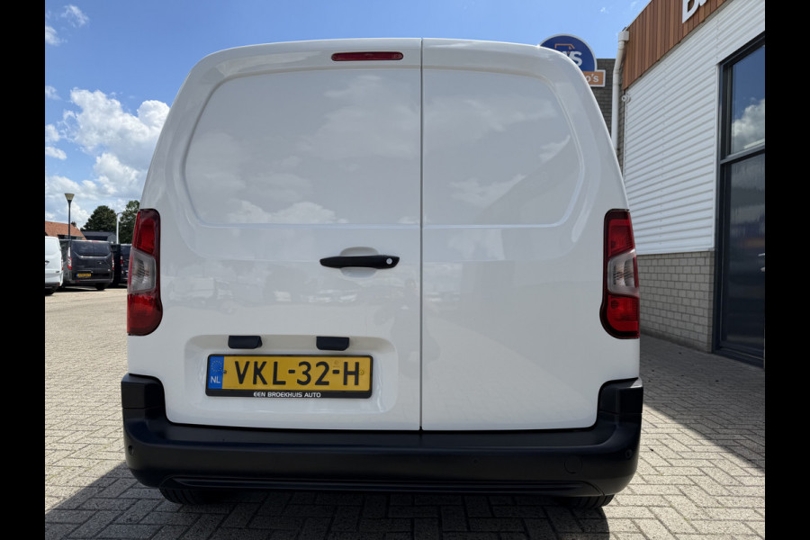 Peugeot Partner 1.2 PureTech Premium / vaste prijs rijklaar € 11.750 ex btw / lease vanaf € 198 / airco / cruise control / benzine grijs kenteken / pdc achter / raam in de schuifdeur