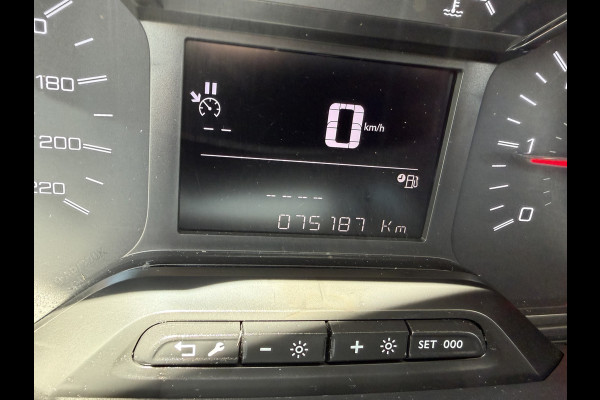 Peugeot Partner 1.2 PureTech Premium / vaste prijs rijklaar € 11.750 ex btw / lease vanaf € 198 / airco / cruise control / benzine grijs kenteken / pdc achter / raam in de schuifdeur
