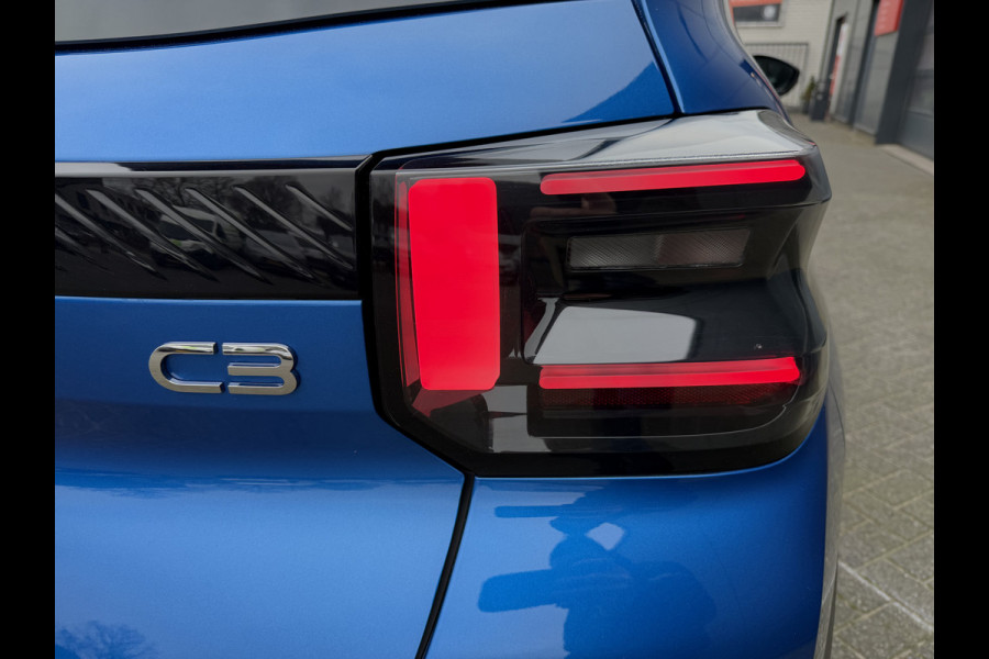 Citroën C3 100pk Max (Camera - LED - Automatische Airco - Navigatie - Apple Carplay - Draadloos laden - Lichtmetalen velgen 17" )