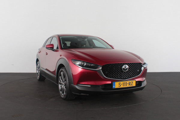 Mazda CX-30 2.0 e-SkyActiv-X M Hybrid Luxury > 186pk/Trekhaak/Crystal Red Soul/Bose/Leer/Memory...