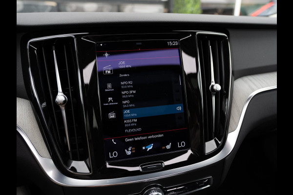 Volvo V60 2.0 T8 390PK Recharge AWD Inscription | SOH 100% | Pano | H/K Sound | Cam | Trekhaak