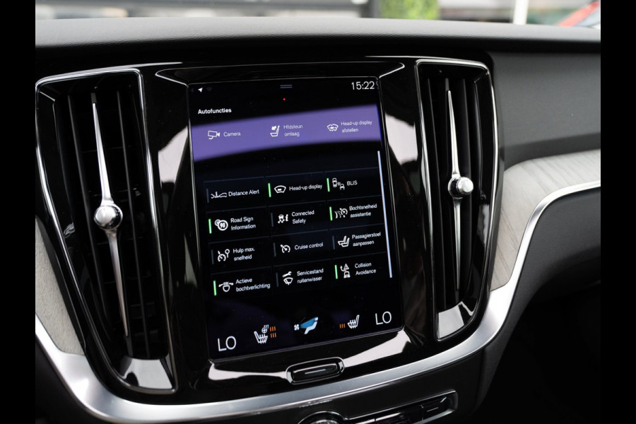Volvo V60 2.0 T8 390PK Recharge AWD Inscription | SOH 100% | Pano | H/K Sound | Cam | Trekhaak