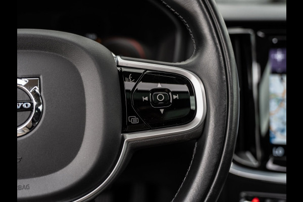 Volvo V60 2.0 T8 390PK Recharge AWD Inscription | SOH 100% | Pano | H/K Sound | Cam | Trekhaak