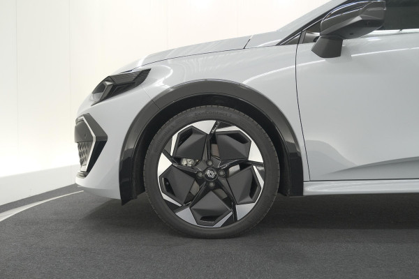 Renault Clio 1.8 Hybrid 160 Techno | NIEUW MODEL | 360 Camera | Dodehoekdetectie | 18 Inch | Adaptieve Cruise Control