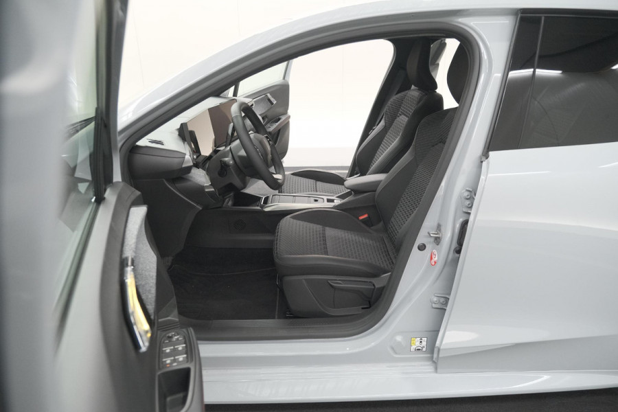 Renault Clio 1.8 Hybrid 160 Techno | NIEUW MODEL | 360 Camera | Dodehoekdetectie | 18 Inch | Adaptieve Cruise Control