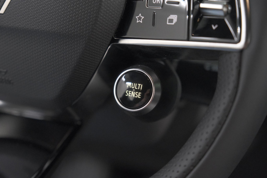Renault Clio 1.8 Hybrid 160 Techno | NIEUW MODEL | 360 Camera | Dodehoekdetectie | 18 Inch | Adaptieve Cruise Control