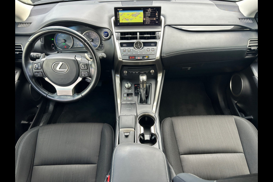 Lexus NX 300h Navigatie Lexus Dealer Onderhouden