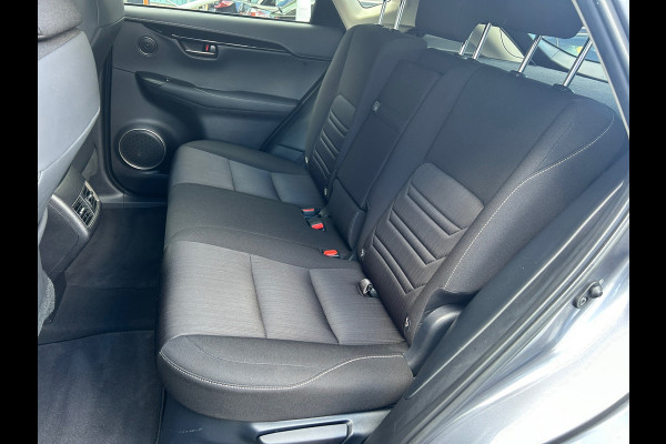 Lexus NX 300h Navigatie Lexus Dealer Onderhouden