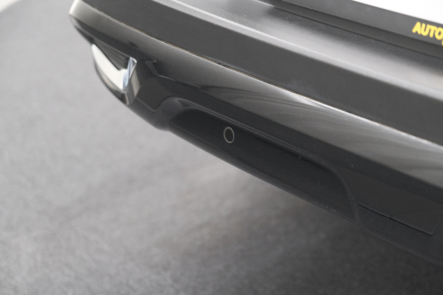 Renault Kadjar TCe 160 EDC Black Edition | BOSE Audio | Adaptieve Cruise Control | Camera | Dodehoekdetectie