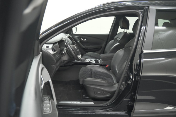 Renault Kadjar TCe 160 EDC Black Edition | BOSE Audio | Adaptieve Cruise Control | Camera | Dodehoekdetectie