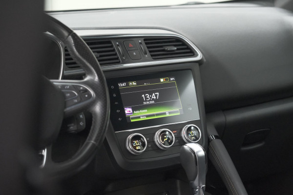 Renault Kadjar TCe 160 EDC Black Edition | BOSE Audio | Adaptieve Cruise Control | Camera | Dodehoekdetectie