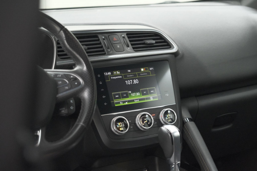 Renault Kadjar TCe 160 EDC Black Edition | BOSE Audio | Adaptieve Cruise Control | Camera | Dodehoekdetectie