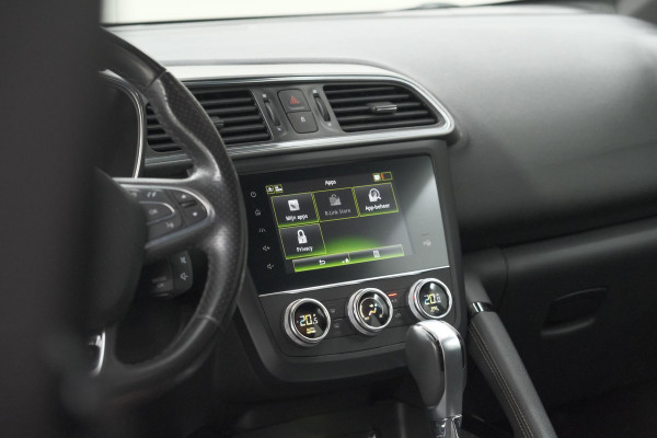 Renault Kadjar TCe 160 EDC Black Edition | BOSE Audio | Adaptieve Cruise Control | Camera | Dodehoekdetectie