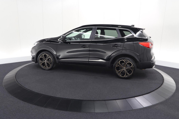 Renault Kadjar TCe 160 EDC Black Edition | BOSE Audio | Adaptieve Cruise Control | Camera | Dodehoekdetectie