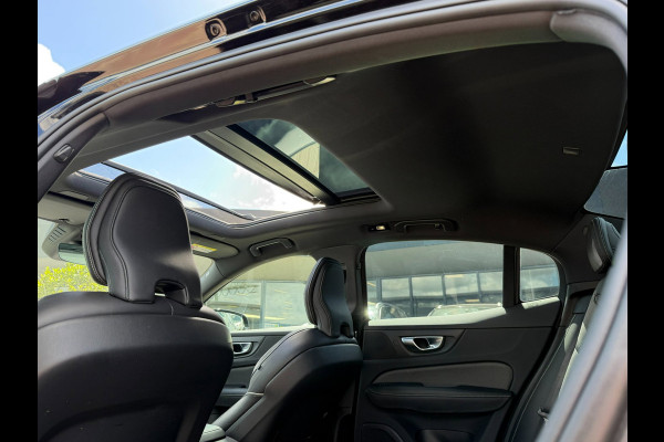 Volvo S60 2.0 B4 Plus Dark