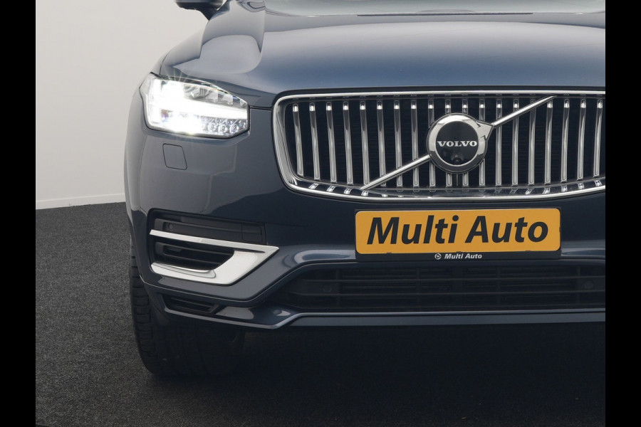 Volvo XC90 T8 Recharge AWD Ultimate Bright 7 Persoons LONG RANGE PHEV 455pk Dealer O.H. | Trekhaak Af Fabriek | Panodak | Head Up | Adaptive Cruise | 360 Camera | Bowers & Wilkins | Lederen Sportstoelen Massage & Memory & Ventilatie | Google Assistent | Stoelen & Stuur Verwarmd  | Keyless | Blis | Plug In Hybrid |