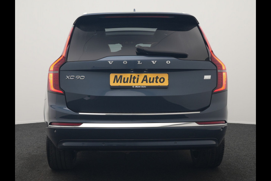 Volvo XC90 T8 Recharge AWD Ultimate Bright 7 Persoons LONG RANGE PHEV 455pk Dealer O.H. | Trekhaak Af Fabriek | Panodak | Head Up | Adaptive Cruise | 360 Camera | Bowers & Wilkins | Lederen Sportstoelen Massage & Memory & Ventilatie | Google Assistent | Stoelen & Stuur Verwarmd  | Keyless | Blis | Plug In Hybrid |