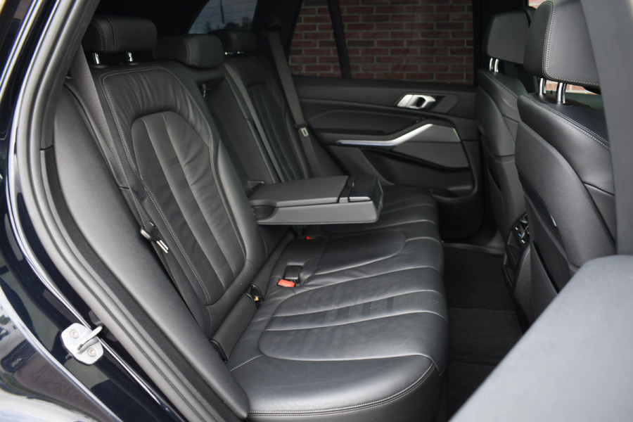 BMW X5 xDrive30d M-Sport Skylounge Comf-seat H/K Trekh HUD