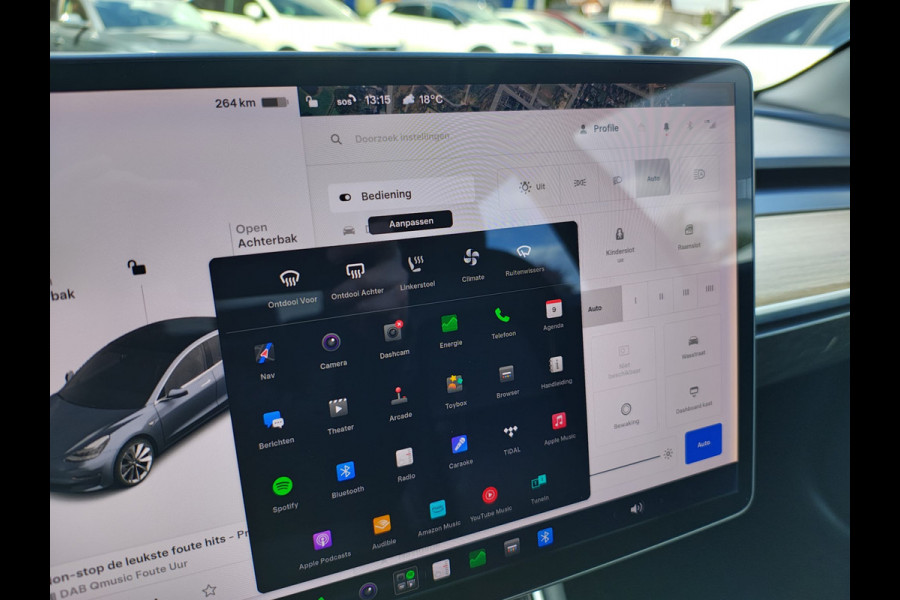 Tesla Model 3 Long Range AWD 75kWh 19"Lmv Autopilot Panoramadak Navi Ecc Camera's Adap.Cruise Leder Keyless Elek.Stoelen+Memory+Verwarmd Audiosysteem premium 4WD Spraakbediening Origineel Nederlandse Auto
