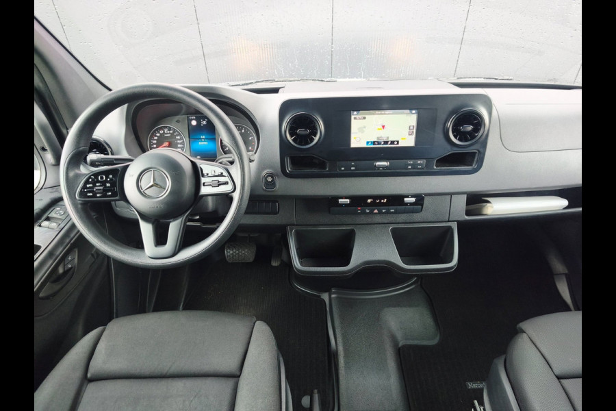 Mercedes-Benz Sprinter 516 BAKWAGEN LAADKLEP AUTOMAAT M-BUX CRUISE