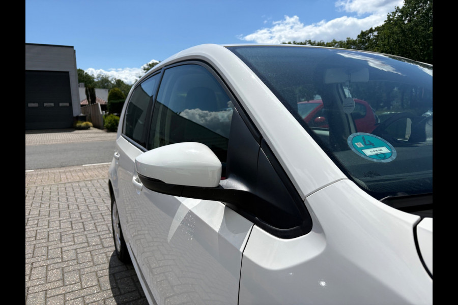 Volkswagen up! 1.0 BMT move up! 1e EIGENAAR/AIRCO/BTW AUTO