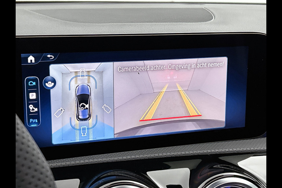 Mercedes-Benz A-Klasse 250 e Business Solution AMG | AMG Line Plus pakket | Smartphone-integratie | Head-up display | Panoramaschuifdak | Inclusief 24 maanden Mercedes-Benz Certified garantie voor Europa.