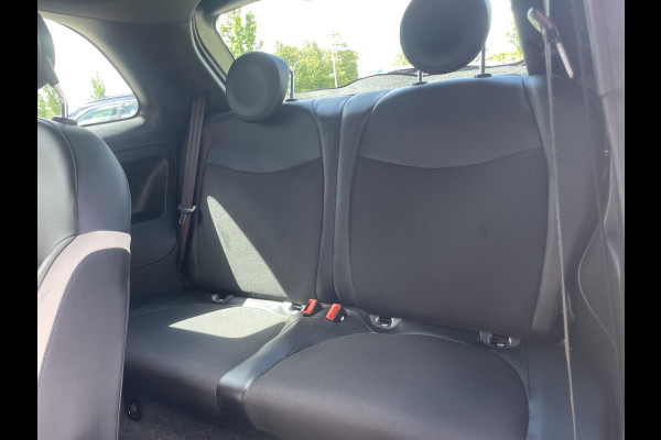 Fiat 500 TwinAir Turbo Sport | Verde Military | Cruise control | 16" Velgen