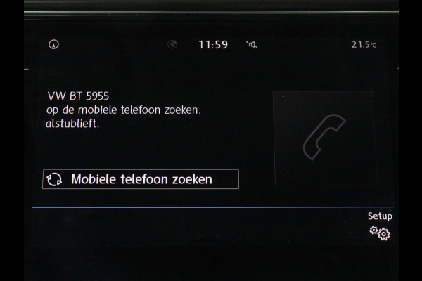 Volkswagen T-Roc 1.5 TSI Style Business | Trekhaak | Stoelverwarming | Camera | Carplay | Adaptive cruise | Navigatie | Parkeerhulp | DAB | Bluetooth | Climate control