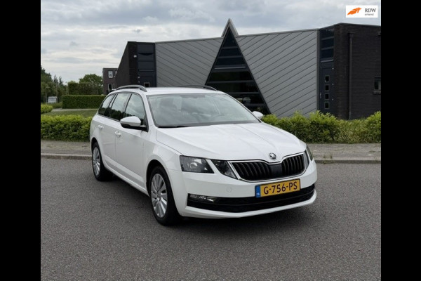 Škoda Octavia Combi 1.6 TDI Greentech Ambition