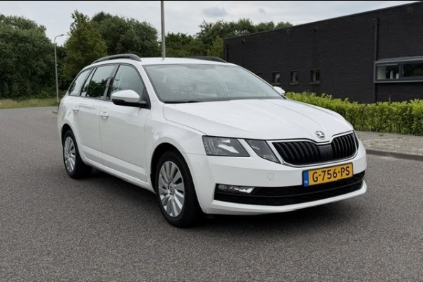 Škoda Octavia Combi 1.6 TDI Greentech Ambition