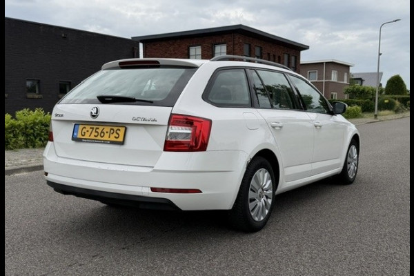 Škoda Octavia Combi 1.6 TDI Greentech Ambition
