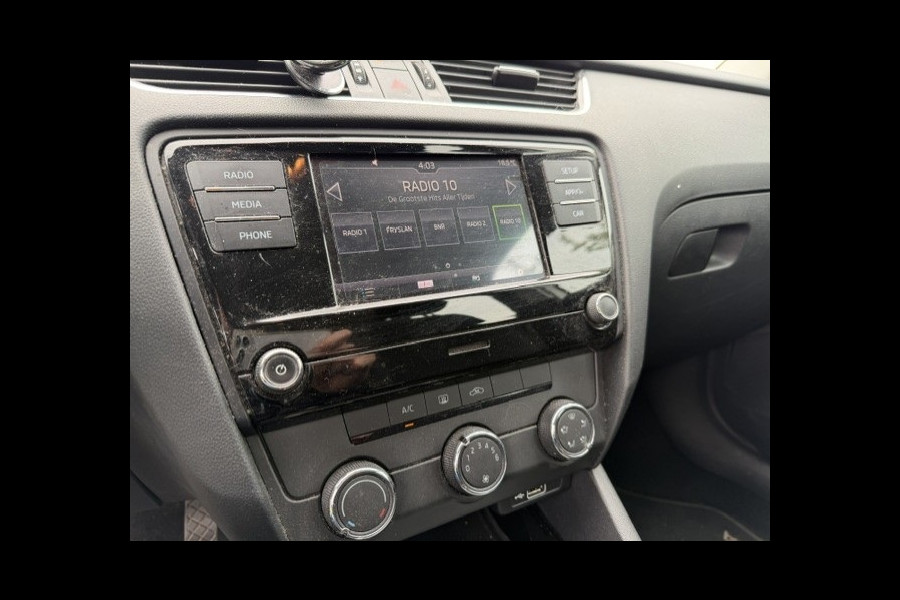 Škoda Octavia Combi 1.6 TDI Greentech Ambition