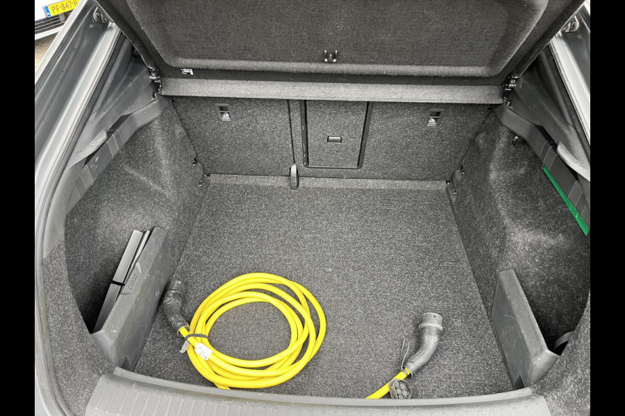 Škoda ENYAQ Coupé iV 80 RS SOH 89% |ELEK. ACHTERKLEP| PANO| ELEK. STOEL MET MEMORY| NET ONDERHOUD GEHAD RIJKLAAR| RS KUIPSTOELEN| DODE HOEK SENSOR| CAMERA| STOEL + STUURVERWARMING|