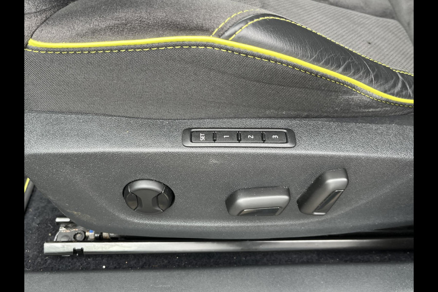 Škoda ENYAQ Coupé iV 80 RS SOH 89% |ELEK. ACHTERKLEP| PANO| ELEK. STOEL MET MEMORY| NET ONDERHOUD GEHAD RIJKLAAR| RS KUIPSTOELEN| DODE HOEK SENSOR| CAMERA| STOEL + STUURVERWARMING|