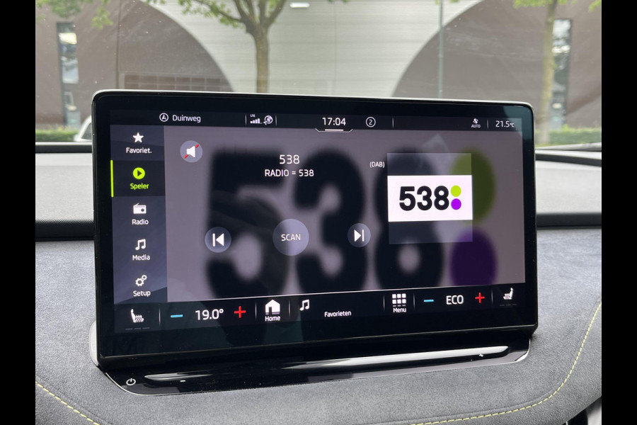 Škoda ENYAQ Coupé iV 80 RS SOH 89% |ELEK. ACHTERKLEP| PANO| ELEK. STOEL MET MEMORY| NET ONDERHOUD GEHAD RIJKLAAR| RS KUIPSTOELEN| DODE HOEK SENSOR| CAMERA| STOEL + STUURVERWARMING|