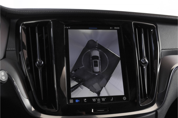 Volvo V60 2.0 T6 Plug-in hybrid AWD Ultra Dark | S/K-Panodak | Dig. Cockpit | Adapt. Cruise | Stoel-+Stuurverw. | PDC | 360 Camera | NAV + App. Connect | ECC | Elek. Klep | LM 19" | 8823