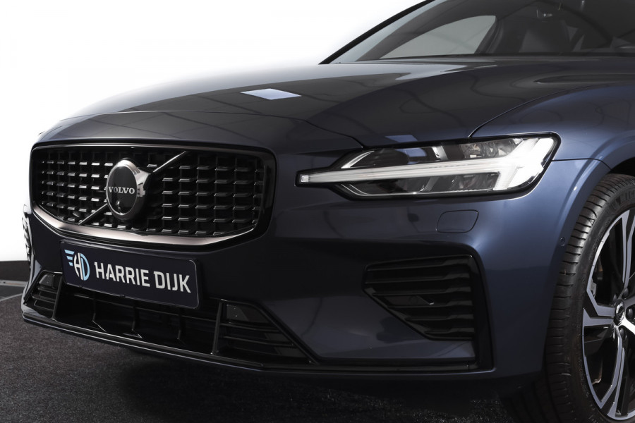 Volvo V60 2.0 T6 Plug-in hybrid AWD Ultra Dark | S/K-Panodak | Dig. Cockpit | Adapt. Cruise | Stoel-+Stuurverw. | PDC | 360 Camera | NAV + App. Connect | ECC | Elek. Klep | LM 19" | 8823