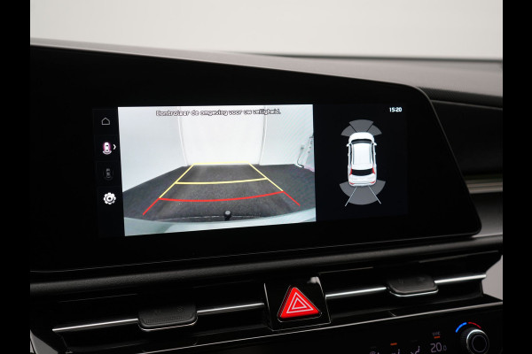 Kia Niro 1.6 GDi ExecutiveLine PHEV 182pk Dealer O.H. | Trekhaak | Adaptive Cruise | Head Up | Camera | Harman / Kardon | Lederen Sporstoelen Memory & Ventilatie | Keyless | Blis | Stoelen & Stuur Verwarmd | Apple Carplay | Navigatie | DAB | Plug In Hybrid |