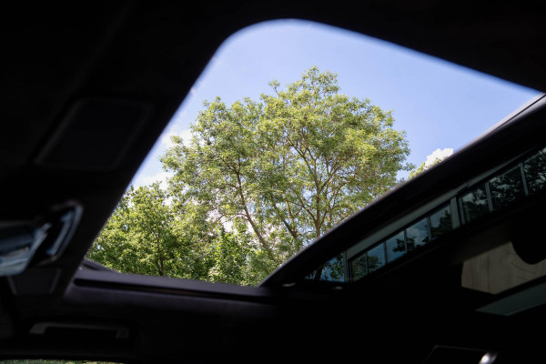 Land Rover Range Rover Sport 2.0 P400e Autobiography Dynamic | Pano | Koelkast | Stuurverwarming | Uniek