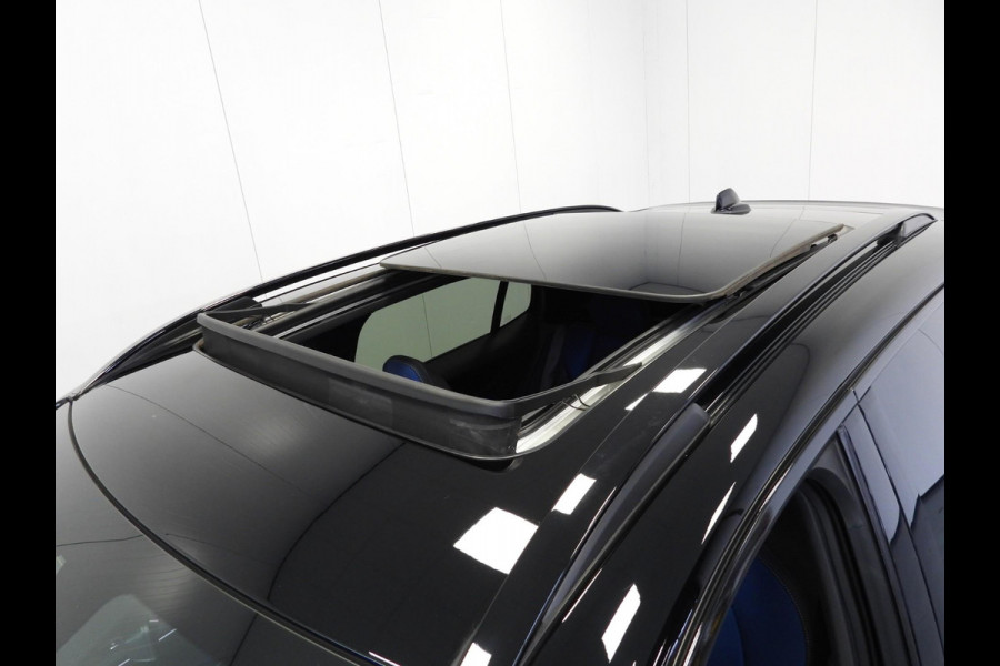 Lynk & Co 01 1.5 PHEV Plug-In ZWARTE HEMEL/360CAM/SCHUIFDAK/LED/20"LMV!