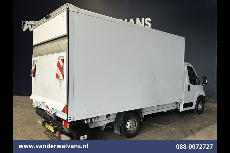 Peugeot Boxer 2.2 BlueHDi 141pk Bakwagen 436cm Lang Laadklep Euro6 Airco | 1055kg laadvermogen | Camera Cruisecontrol, Bijrijdersbank.