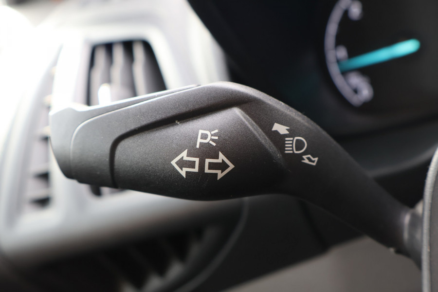 Ford Transit Connect 1.5 EcoBlue L2 Limited Automaat