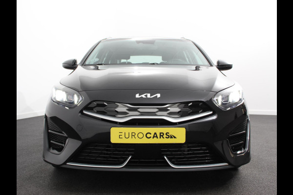 Kia Ceed Sportswagon 1.6 GDI PHEV DynamicLine Automaat Climate control Keyless Cruise control LED Parkeersensoren achter Camera Stuur verwarming Stoel verwarming Apple Carplay/ Andriod Auto